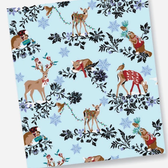 NWT vera Bradley large traveler bag merry mischeif snow day - Picture 2 of 8